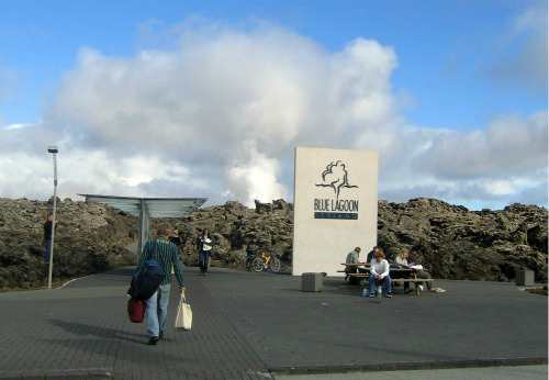 Blue Lagoon parkingspace